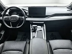 2023 Geely Preface 1.5TD Kunlun, белый — фото 6