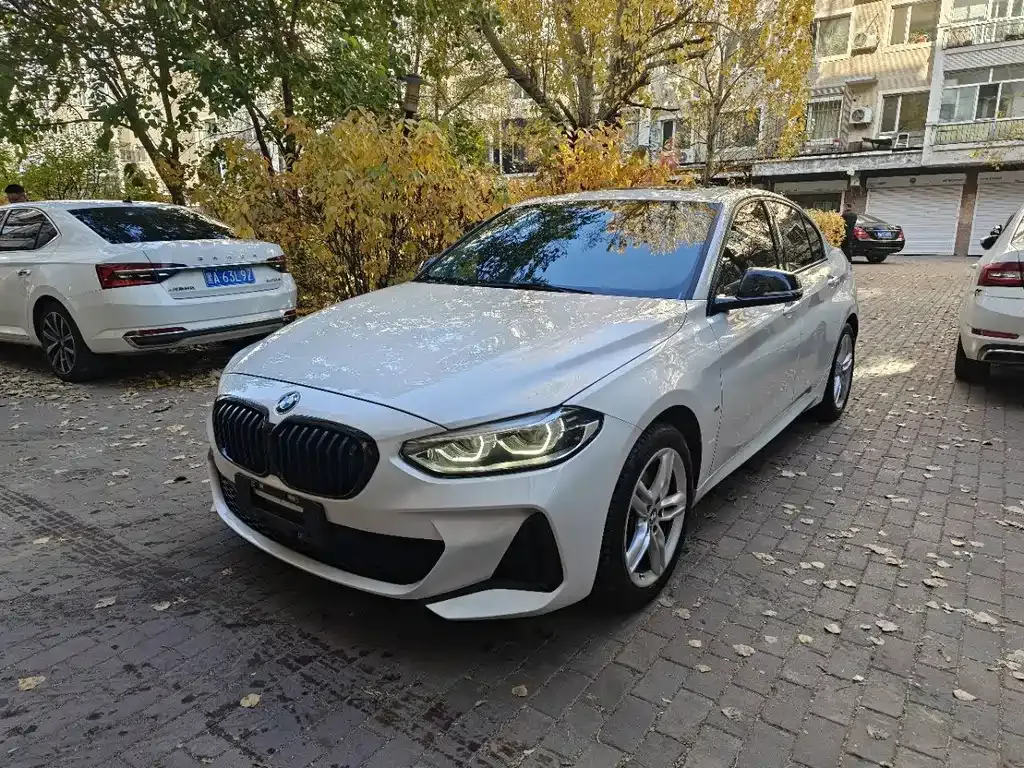 2023 BMW 1 Series 120i M Sport Night Edition