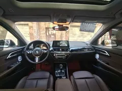 2023 BMW 1 Series 120i M Sport Night Edition, белый — фото 20