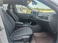 2021 BMW 1 Series 120i M Sport, белый — фото 16