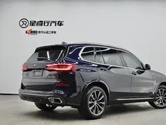 2022 BMW X5 30Li Premium M Sport Package, чёрный — фото 5