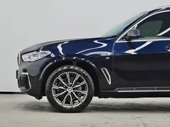 2022 BMW X5 30Li Premium M Sport Package, чёрный — фото 24