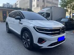 2022 Volkswagen Talagon 380TSI 4WD Flagship 6-seat, белый — фото 4