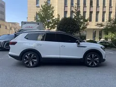2022 Volkswagen Talagon 380TSI 4WD Flagship 6-seat, белый — фото 6