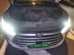 2023 BYD Tang DM-i PHEV Champion 112KM Premium, белый — фото 21