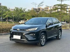 2022 Toyota Wildlander 2.0L CVT 2WD Luxury Plus, чёрный — фото 1