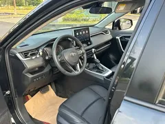 2022 Toyota Wildlander 2.0L CVT 2WD Luxury Plus, чёрный — фото 5