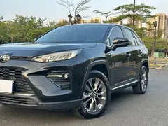 2022 Toyota Wildlander 2.0L CVT 2WD Luxury Plus, чёрный — фото 13