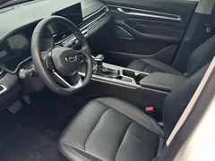 2022 Geely Emgrand 4th Gen 1.5L CVT Luxury, белый — фото 4