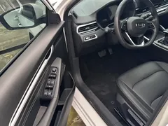 2022 Geely Emgrand 4th Gen 1.5L CVT Luxury, белый — фото 5