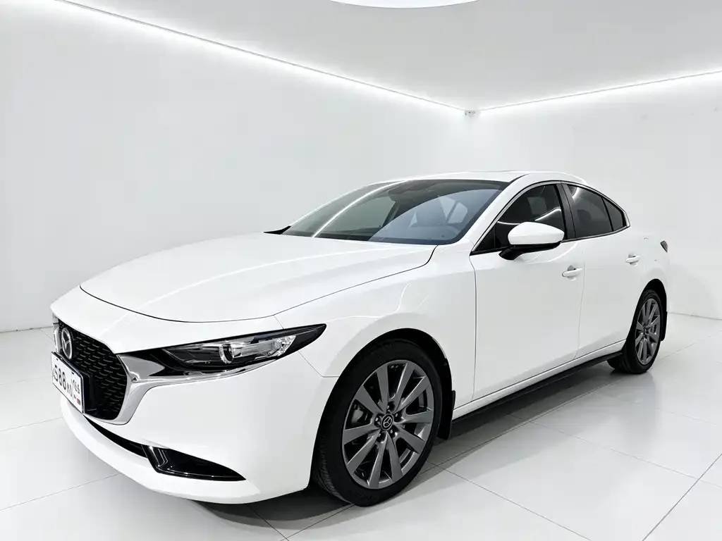 2022 Mazda 3 2.0L AT