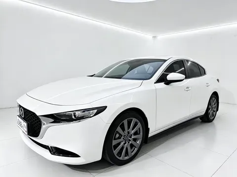 2022 Mazda 3 2.0L AT