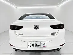 2022 Mazda 3 2.0L AT, белый — фото 5