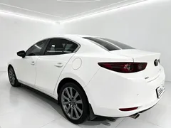 2022 Mazda 3 2.0L AT, белый — фото 6