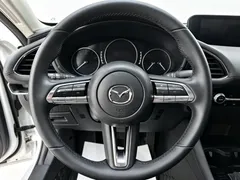 2022 Mazda 3 2.0L AT, белый — фото 7