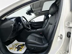 2022 Mazda 3 2.0L AT, белый — фото 17
