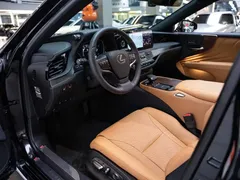 2021 Lexus LS 500h Excellence, чёрный — фото 8