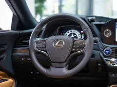 2021 Lexus LS 500h Excellence, чёрный — фото 13