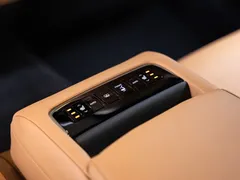 2021 Lexus LS 500h Excellence, чёрный — фото 20
