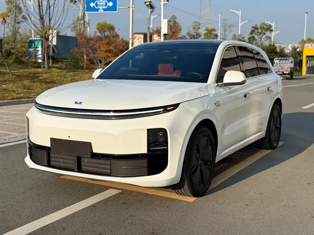 2024 Li Auto L6