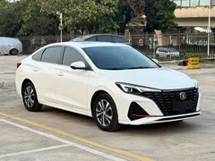 2023 Changan Eado PLUS 1.4T GDI DCT Premium, белый — фото 3