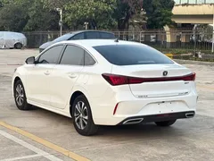 2023 Changan Eado PLUS 1.4T GDI DCT Premium, белый — фото 5