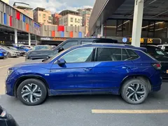2023 Volkswagen Tayron 280TSI Luxury Plus Advanced, синий — фото 3