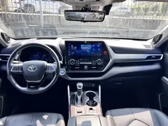 2022 Toyota Highlander 2.5L Hybrid 4WD Ultimate 7-seat, чёрный — фото 15