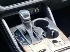 2022 Toyota Highlander 2.5L Hybrid 4WD Ultimate 7-seat, чёрный — фото 16