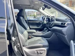 2022 Toyota Highlander 2.5L Hybrid 4WD Ultimate 7-seat, чёрный — фото 19