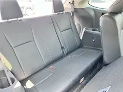 2022 Toyota Highlander 2.5L Hybrid 4WD Ultimate 7-seat, чёрный — фото 21