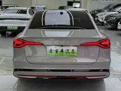 2026 Hongqi H7 PHEV 210 4WD — фото 8