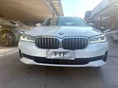 2021 BMW 5 Series 530Li Leading Luxury Package, белый — фото 4