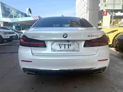 2021 BMW 5 Series 530Li Leading Luxury Package, белый — фото 7