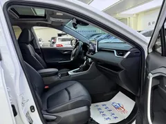 2022 Toyota RAV4 2.0L CVT 2WD Fashion Plus, белый — фото 6