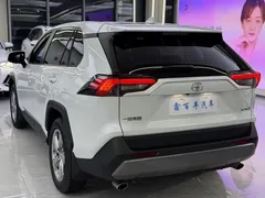 2022 Toyota RAV4 2.0L CVT 2WD Fashion Plus, белый — фото 10