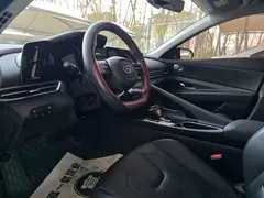 2022 Hyundai Elantra 1.5L CVT LUX Premium, белый — фото 4