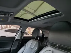 2022 Hyundai Elantra 1.5L CVT LUX Premium, белый — фото 8