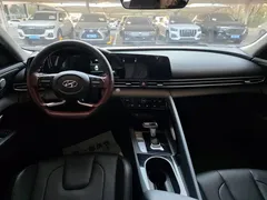 2022 Hyundai Elantra 1.5L CVT LUX Premium, белый — фото 14