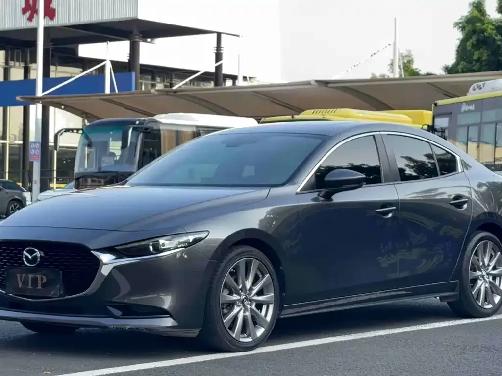 2021 Mazda 3 2.0L AT