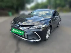 2021 Toyota Camry Hybrid 2.5HGVP Leading, чёрный — фото 1