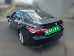 2021 Toyota Camry Hybrid 2.5HGVP Leading, чёрный — фото 4