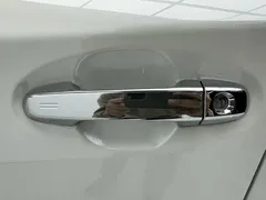 2022 Subaru XV 2.0i AWD Luxury EyeSight, белый — фото 13
