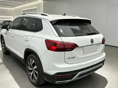2022 Volkswagen Tayron 280TSI 2WD Luxury, белый — фото 4