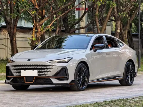2023 Changan UNI-V 1.5T Sport