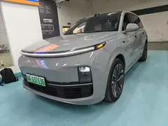 2025 Li Auto L9 Smart Refresh — фото 1