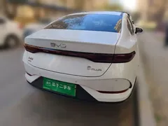 2025 BYD Qin PLUS DM-i PHEV Smart Driving 55km Leading, белый — фото 5