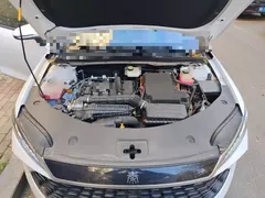 2025 BYD Qin PLUS DM-i PHEV Smart Driving 55km Leading, белый — фото 21