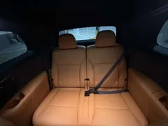 2025 Li Auto i8 Standard — фото 8