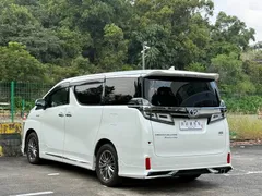 2023 Toyota Vellfire Crown Hybrid 2.5L HV Premium, белый — фото 13